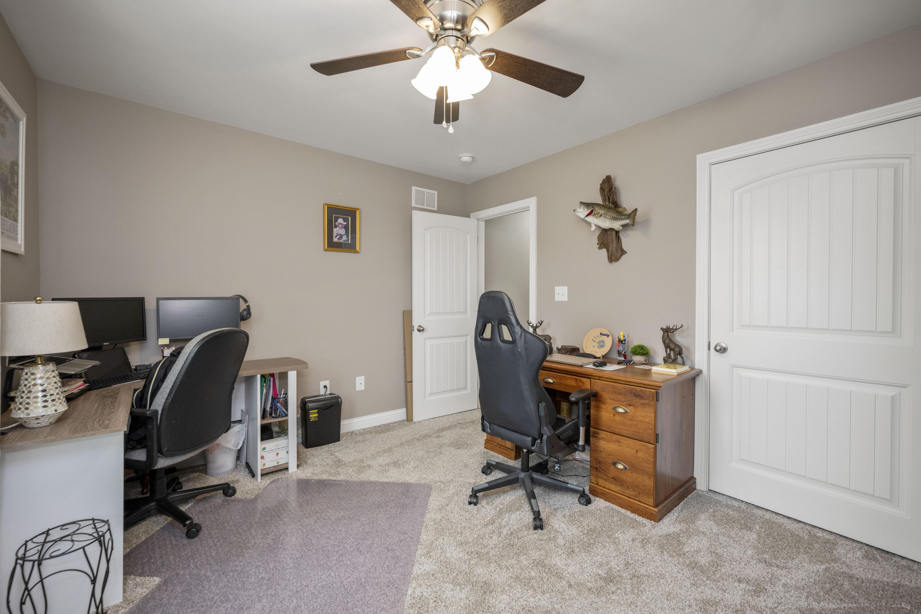 Richmond, Kentucky 40475, United States, 3 Bedrooms Bedrooms, ,2 BathroomsBathrooms,Residential,Active,126154