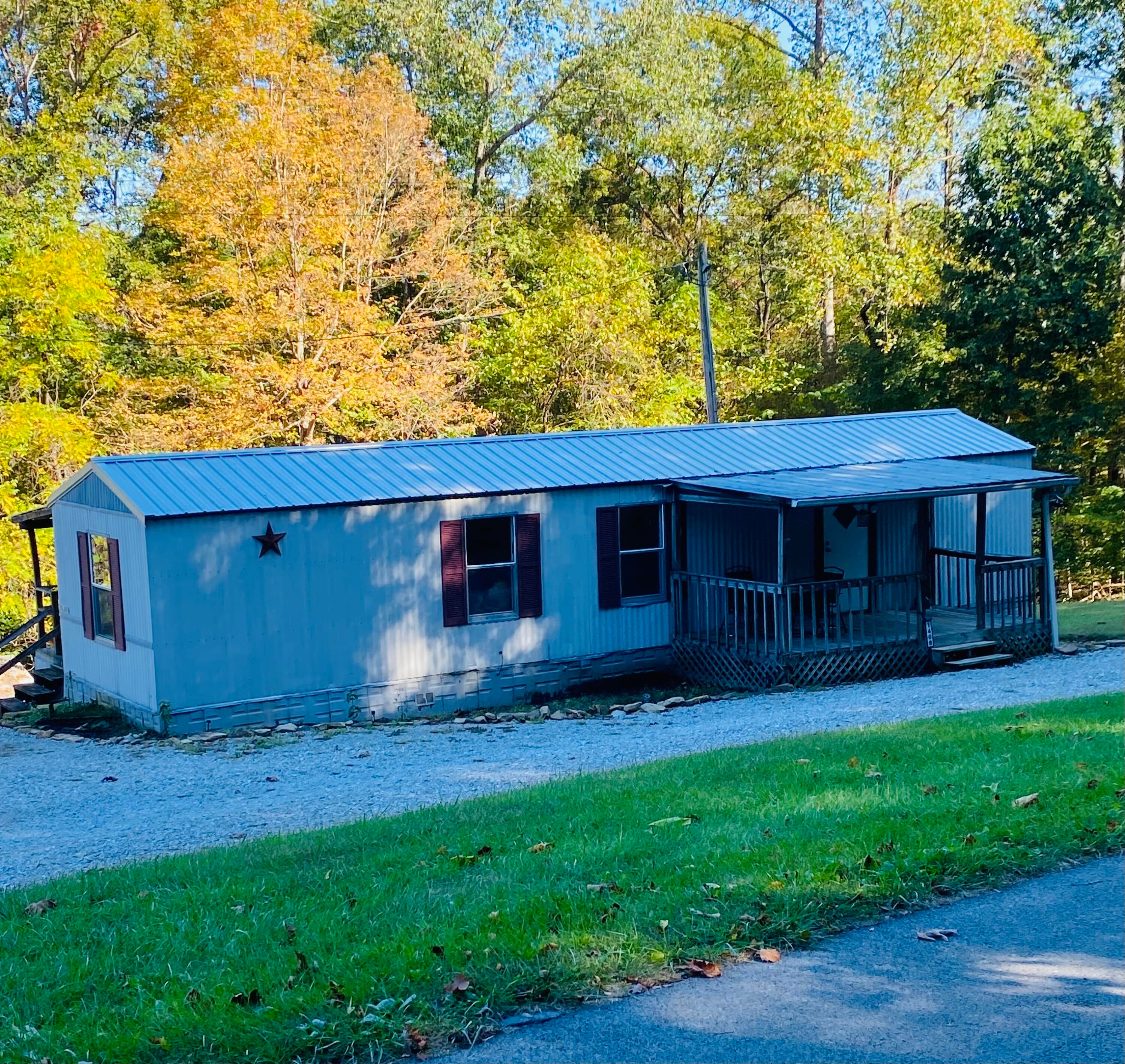 1453 Strawberry Road