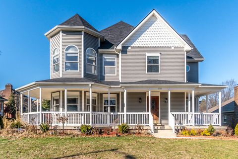 Photo of 3533 McNair Way, Lexington, KY 40513 (MLS # 26000374)