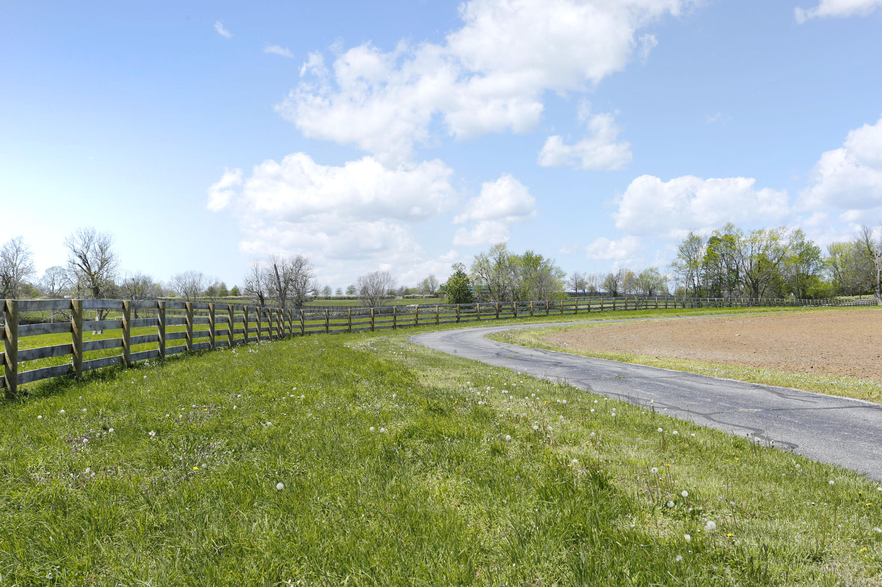 2600 Paynes Mill Road