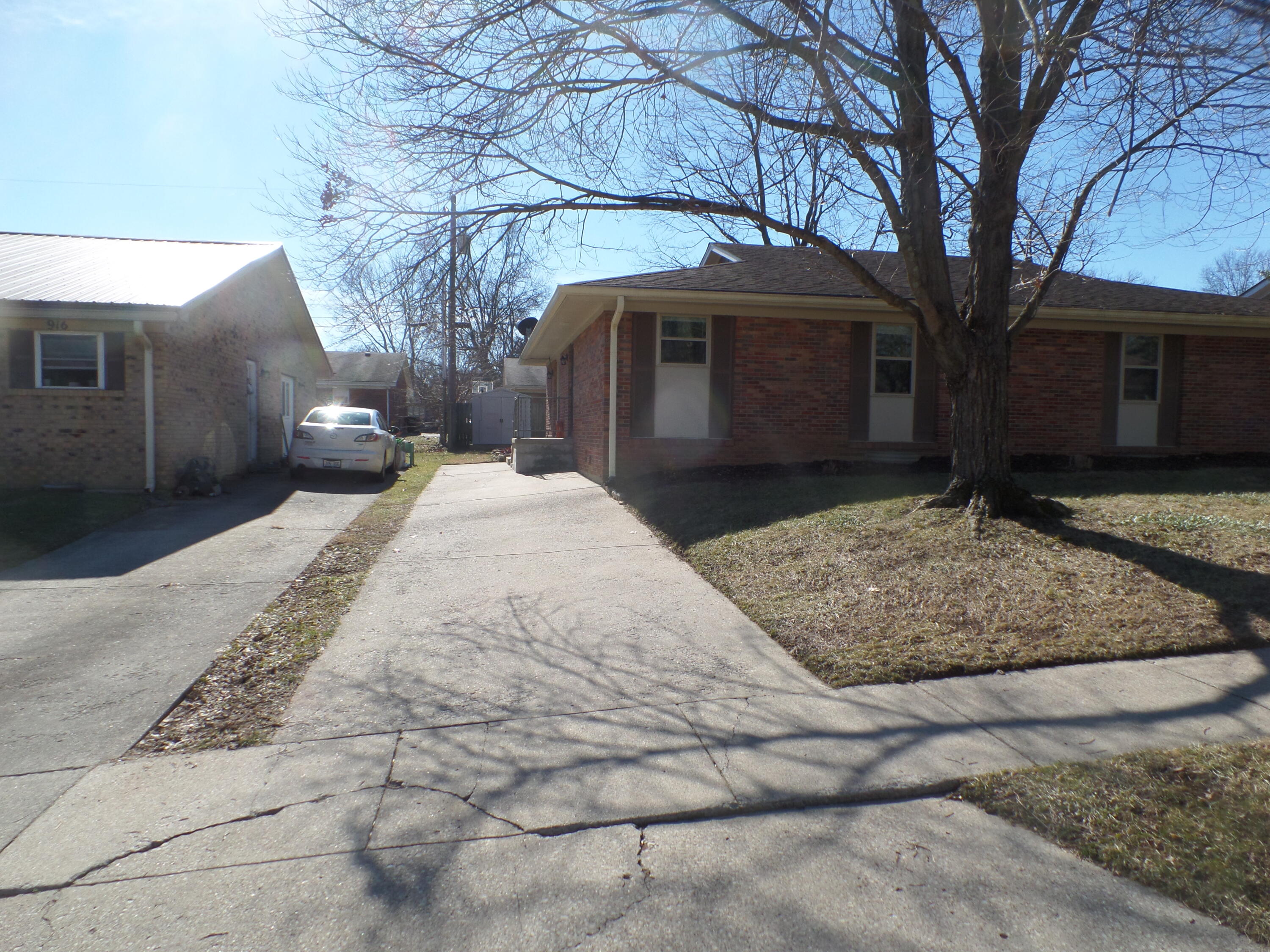 Lexington, Kentucky 40514, United States, 4 Bedrooms Bedrooms, ,3 BathroomsBathrooms,Residential,Pending,10261