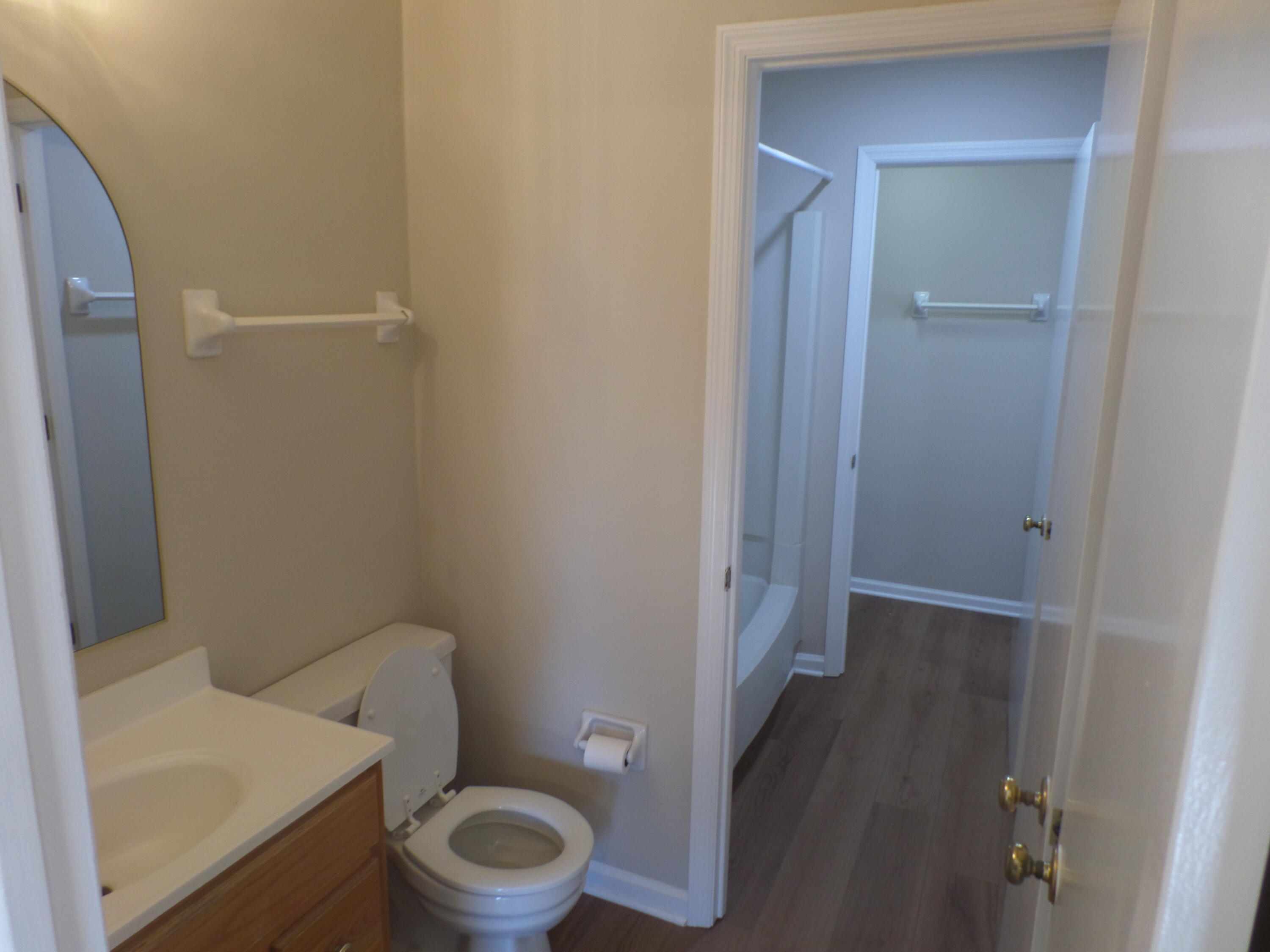 Lexington, Kentucky 40514, United States, 4 Bedrooms Bedrooms, ,3 BathroomsBathrooms,Residential,Pending,10261