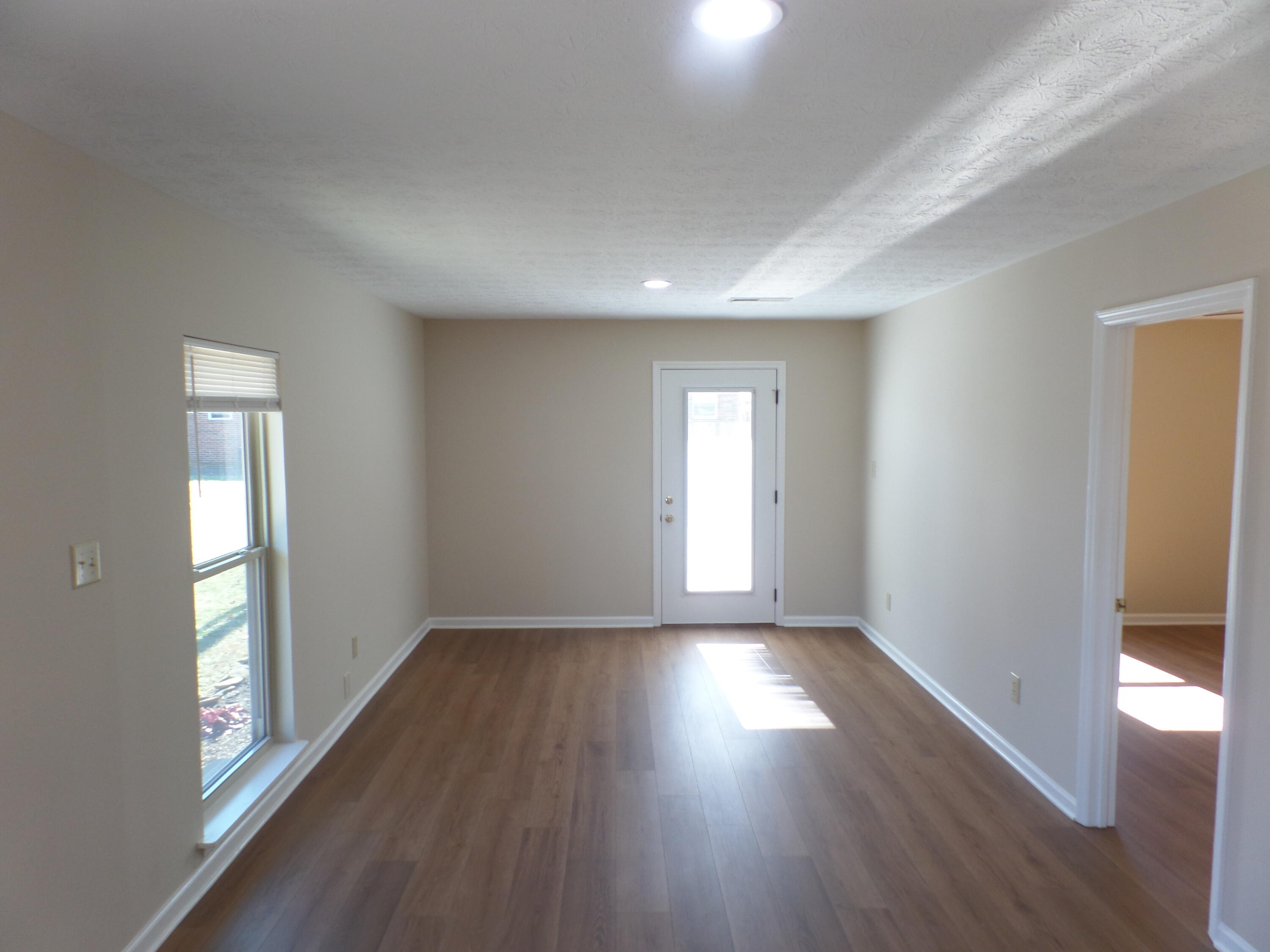 Lexington, Kentucky 40514, United States, 4 Bedrooms Bedrooms, ,3 BathroomsBathrooms,Residential,Pending,10261