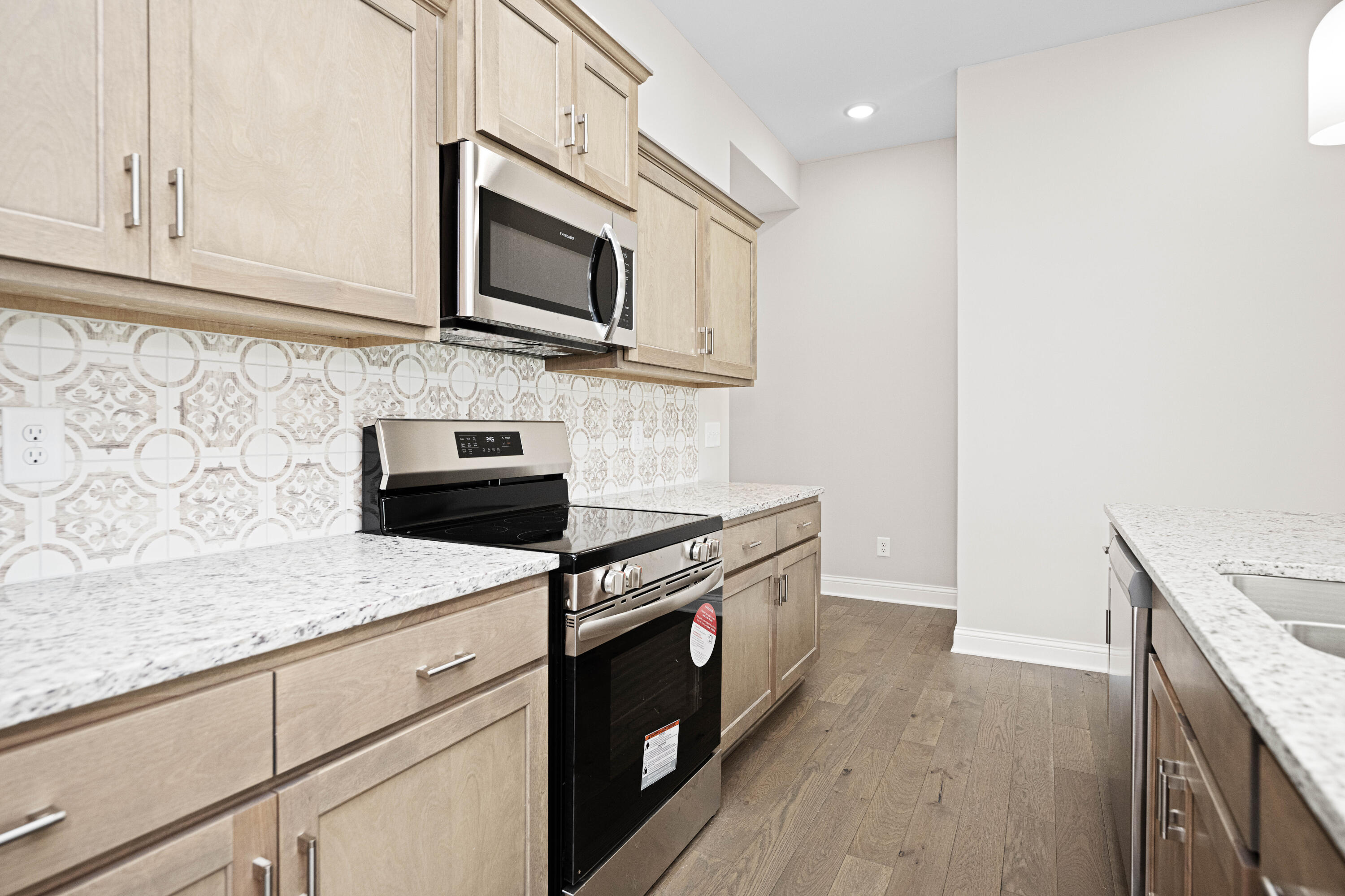 Richmond, Kentucky 40475, United States, 3 Bedrooms Bedrooms, ,2 BathroomsBathrooms,Residential,Active,127127