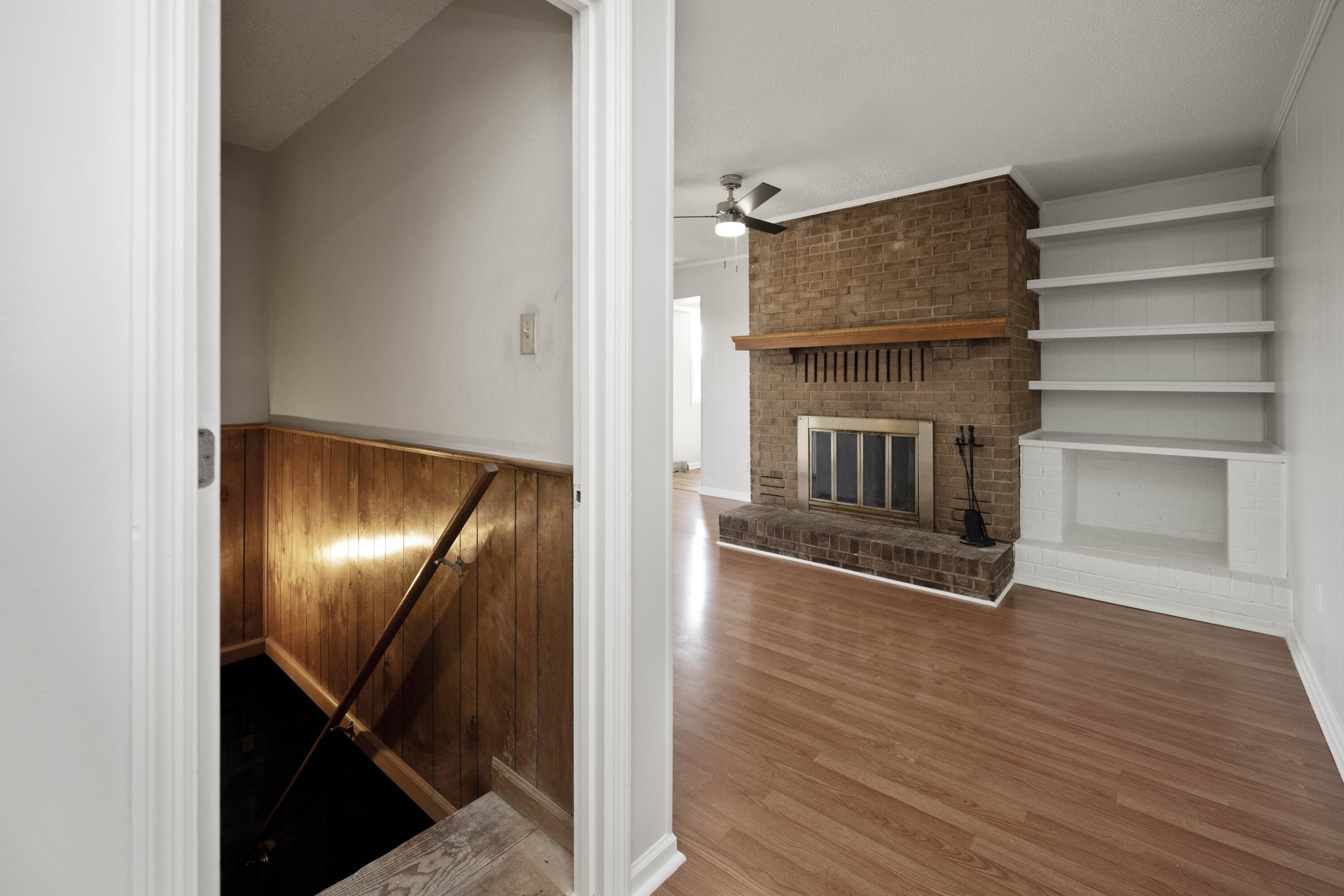 Richmond, Kentucky 40475, United States, 5 Bedrooms Bedrooms, ,3 BathroomsBathrooms,Residential,Active,94448