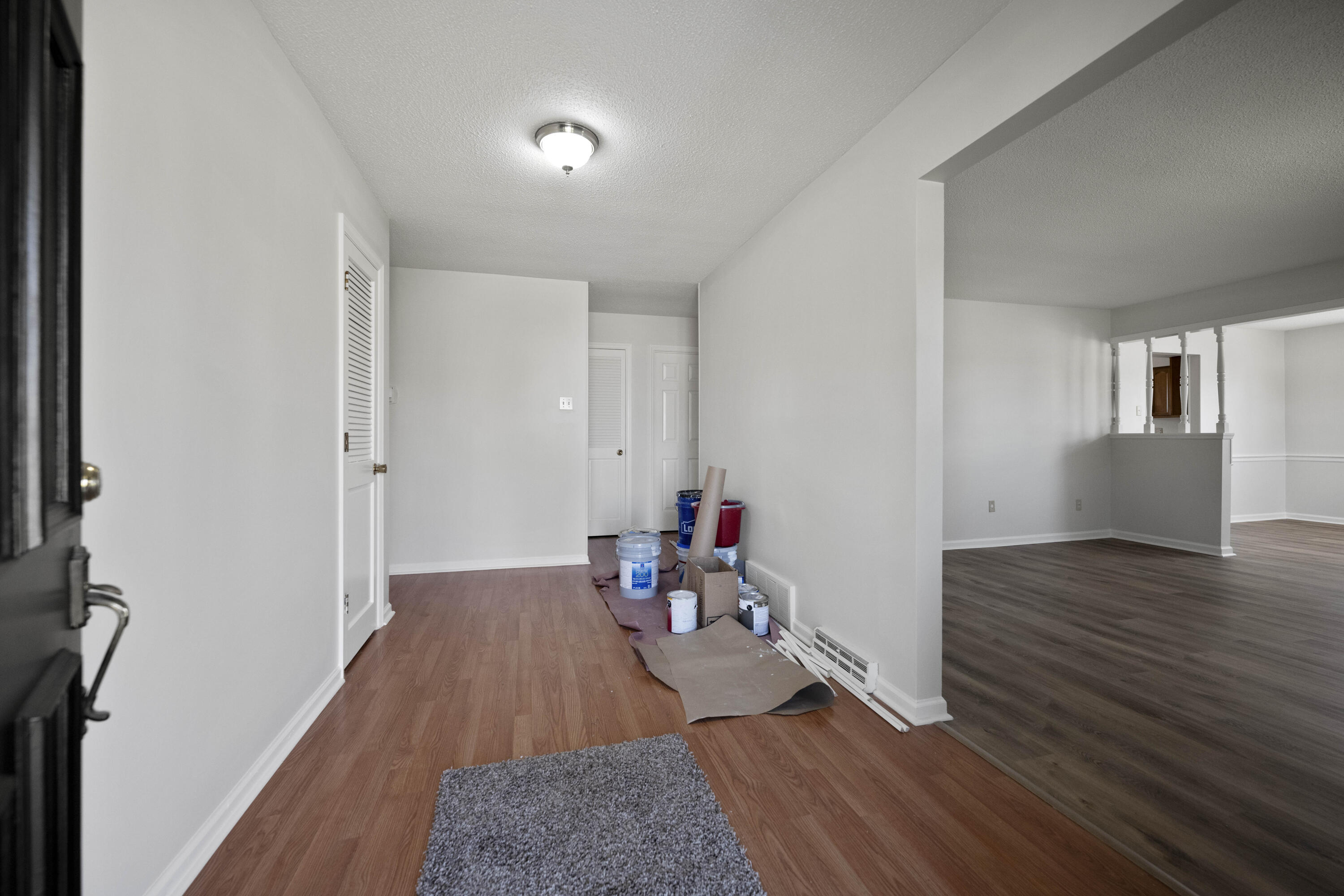 Richmond, Kentucky 40475, United States, 5 Bedrooms Bedrooms, ,3 BathroomsBathrooms,Residential,Active,94448