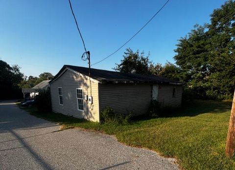 13 Clark Street Dry Ridge KY 41035