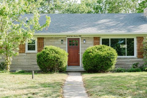 Photo of 2450 Vince Road, Nicholasville, KY 40356 (MLS # 25014786)