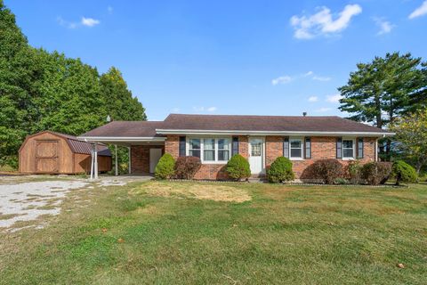 Photo of 120 New Cut Road, Jeffersonville, KY 40337 (MLS # 25503485)