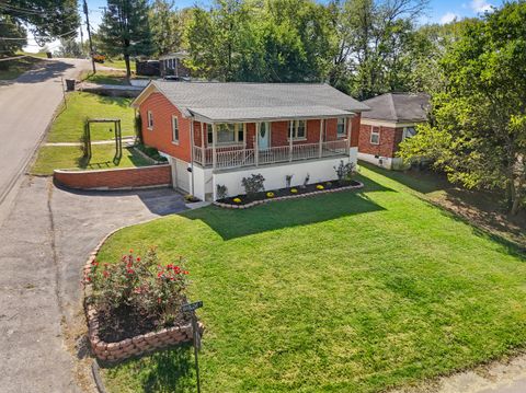 Photo of 101 Marlowe Court, Frankfort, KY 40601 (MLS # 25502886)