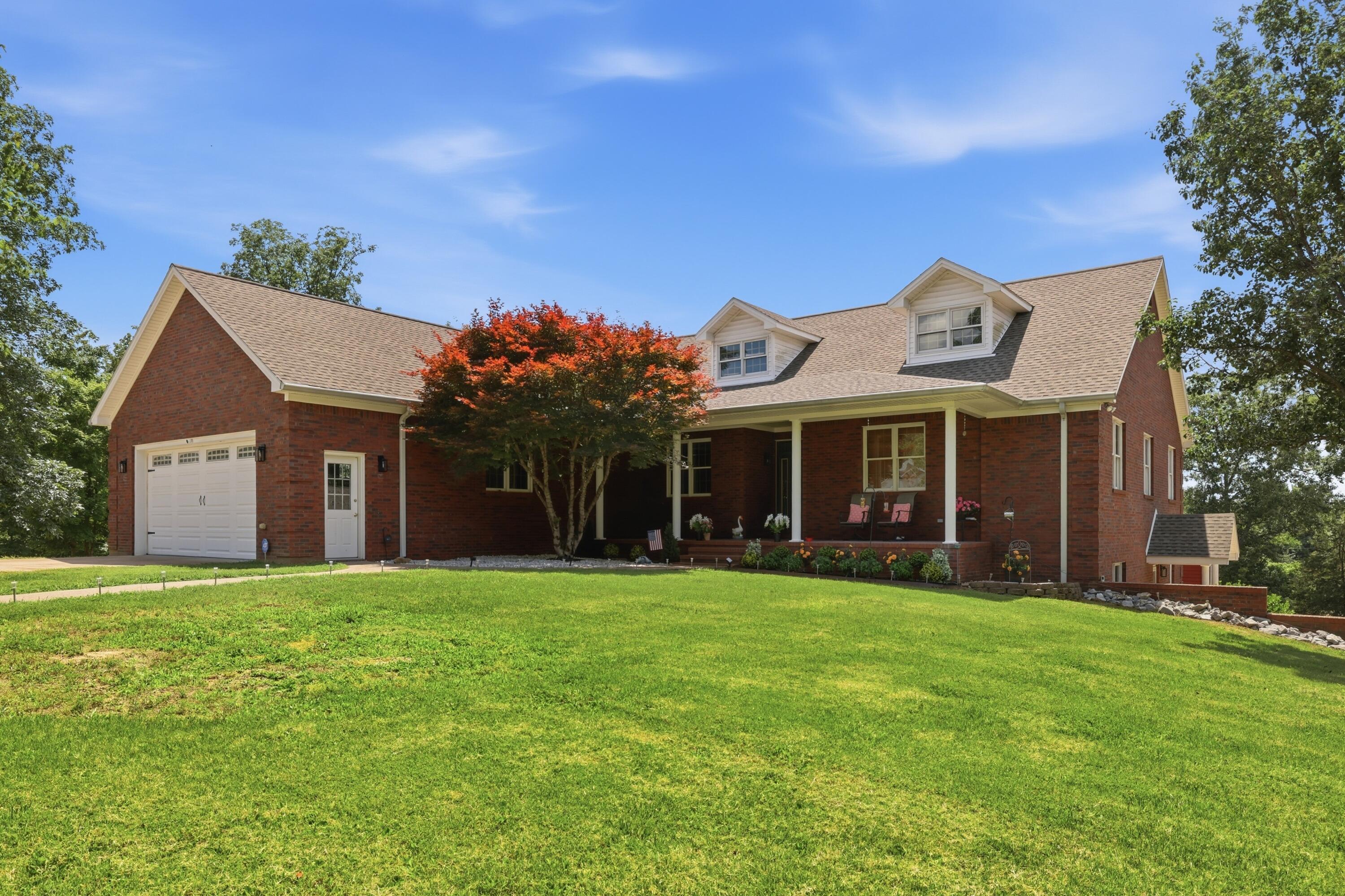 419 Livingston Way