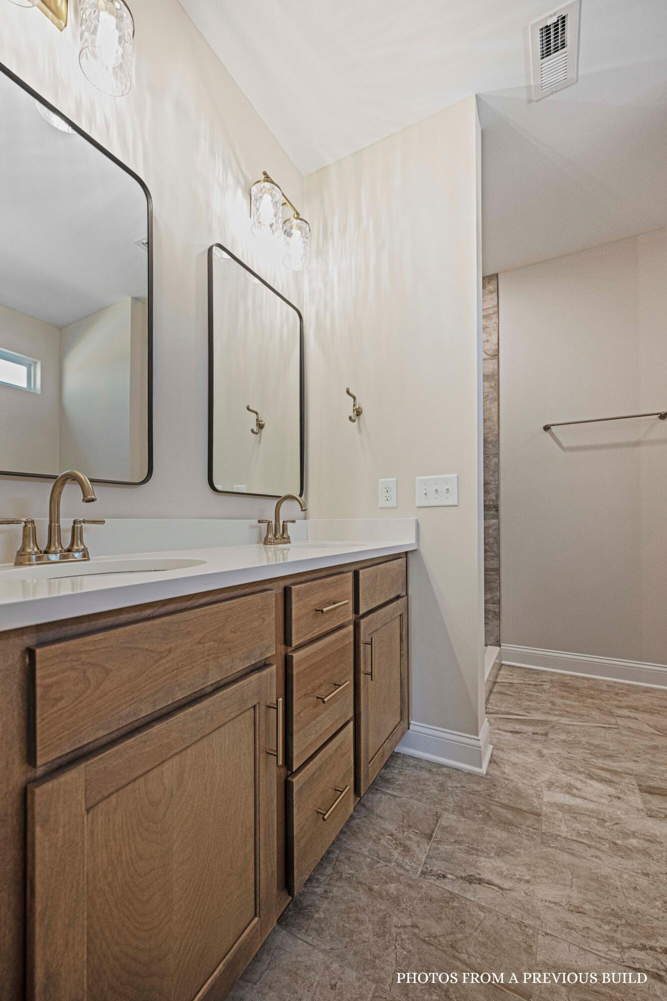 Richmond, Kentucky 40475, United States, 4 Bedrooms Bedrooms, ,3 BathroomsBathrooms,Residential,Active,174470