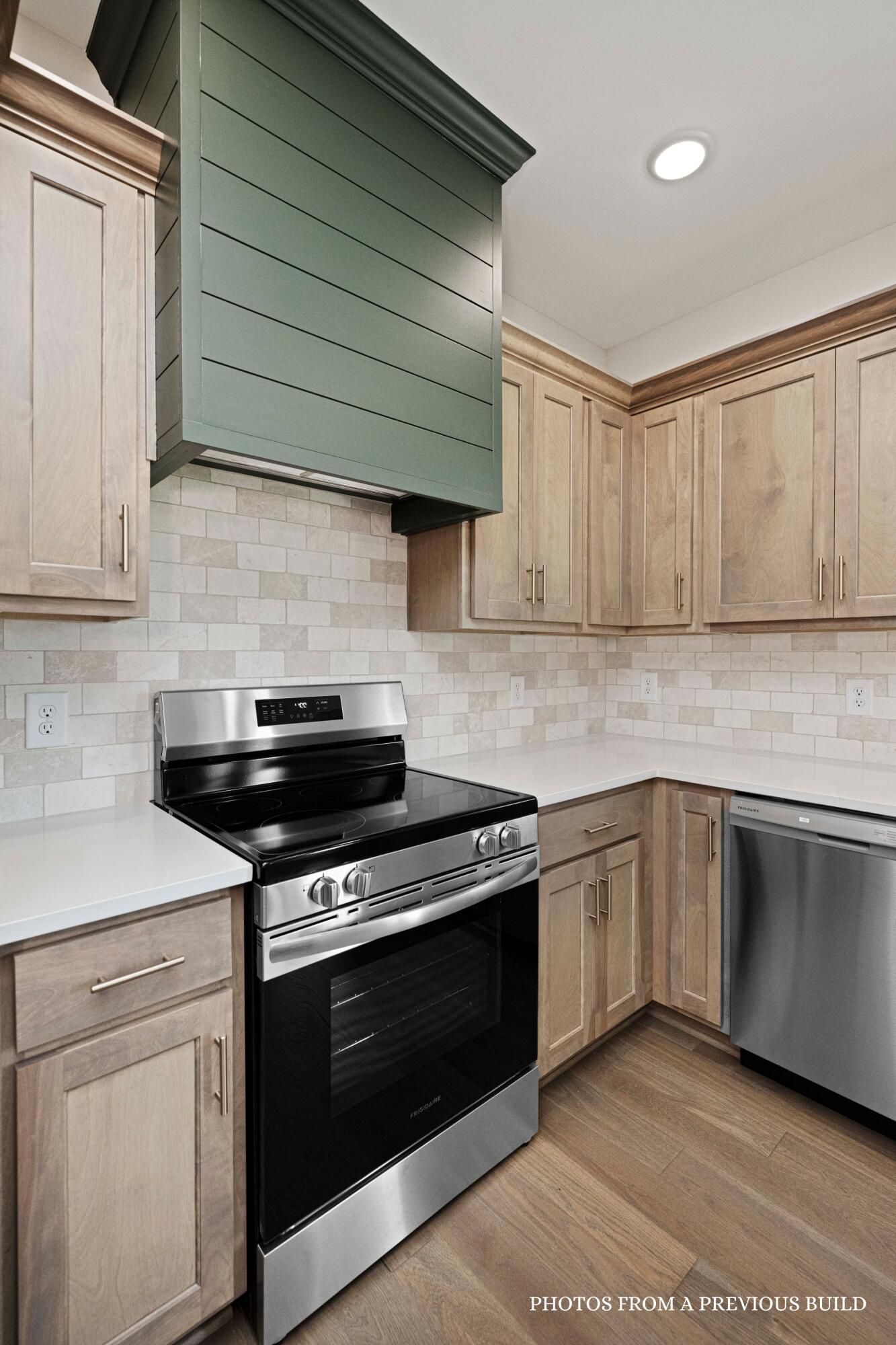 Richmond, Kentucky 40475, United States, 4 Bedrooms Bedrooms, ,3 BathroomsBathrooms,Residential,Active,174470