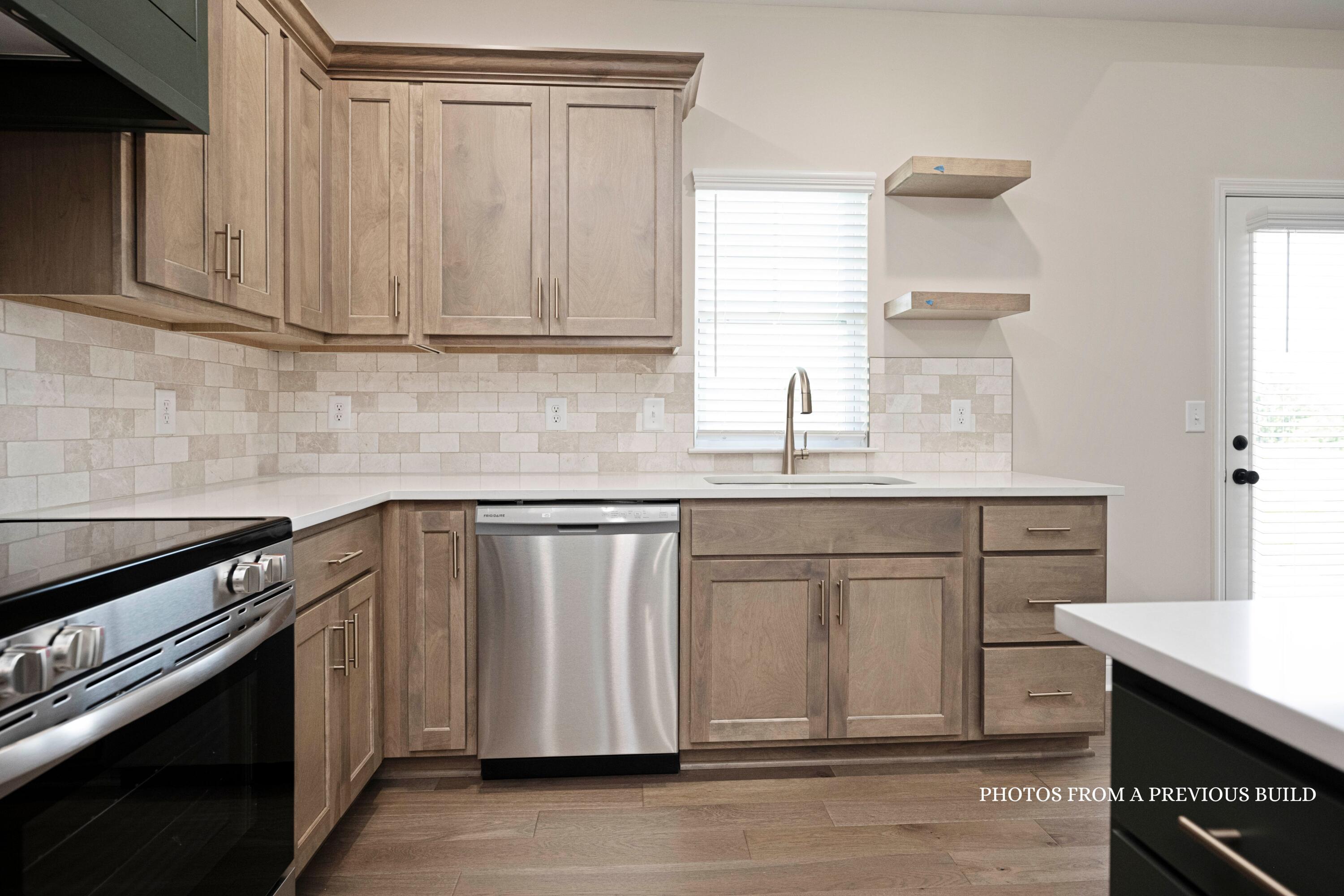 Richmond, Kentucky 40475, United States, 4 Bedrooms Bedrooms, ,3 BathroomsBathrooms,Residential,Active,174470