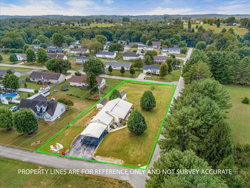 Photo of 3000 Warm Springs Drive, London, KY 40744 (MLS # 26025819)