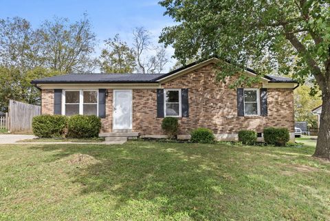 Photo of 95 Kingsbury Lane, Cynthiana, KY 41031 (MLS # 25505177)