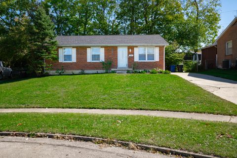 Photo of 3684 Claredon Drive, Lexington, KY 40517 (MLS # 25502991)