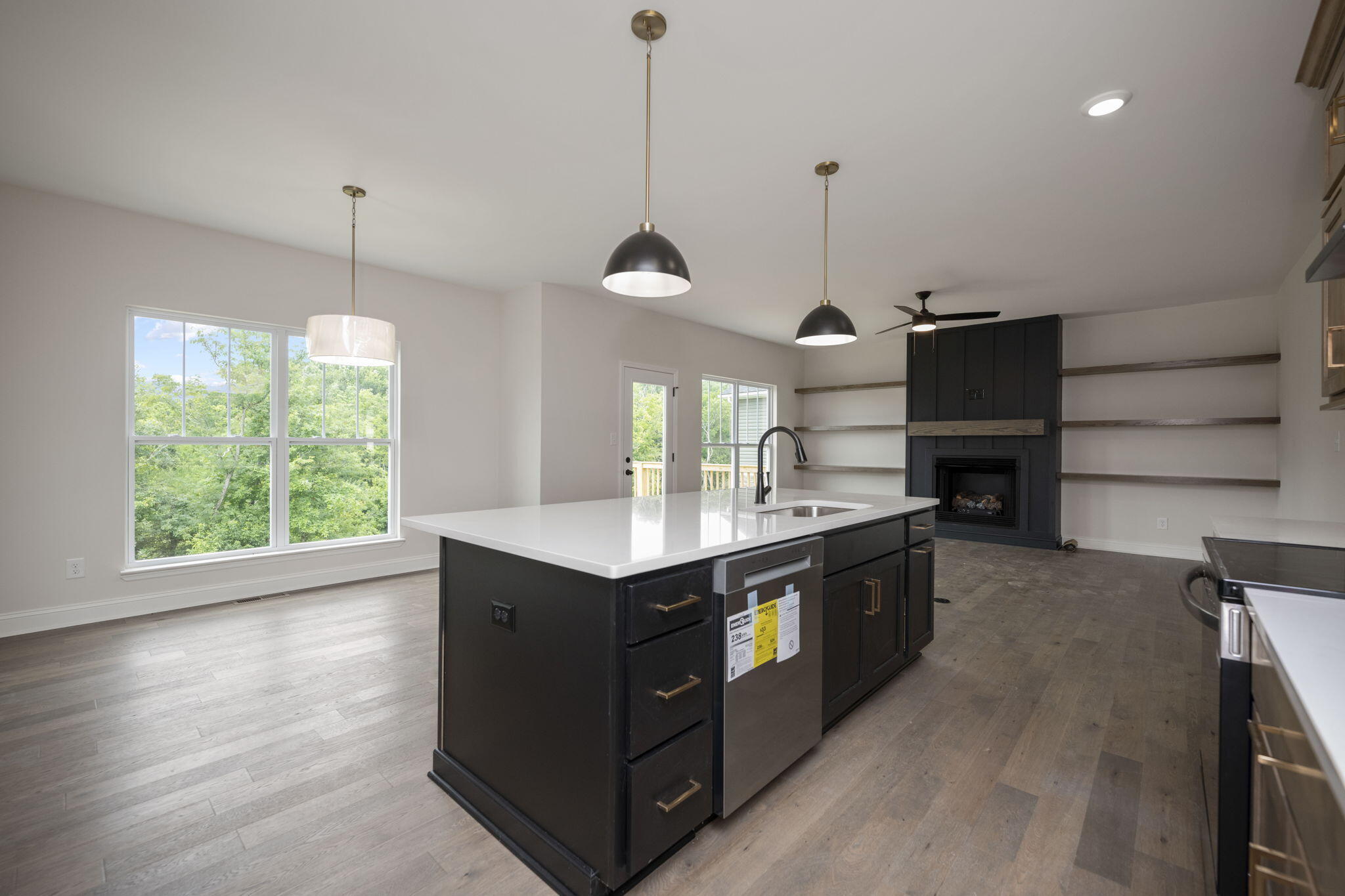 Richmond, Kentucky 40475, United States, 4 Bedrooms Bedrooms, ,4 BathroomsBathrooms,Residential,Active,127132