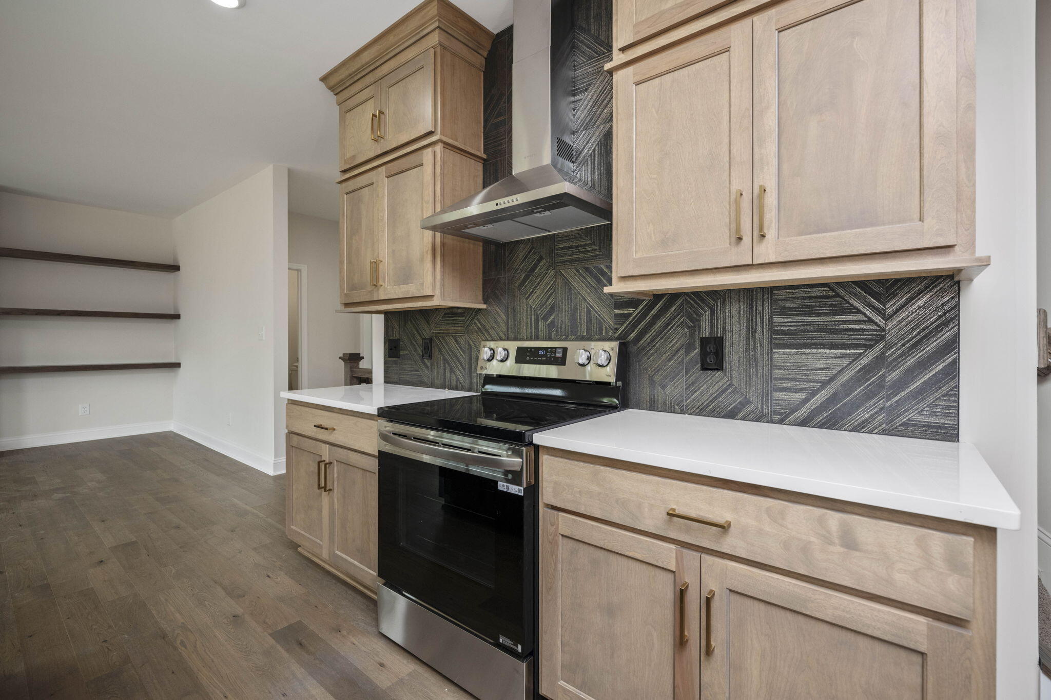 Richmond, Kentucky 40475, United States, 4 Bedrooms Bedrooms, ,4 BathroomsBathrooms,Residential,Active,127132