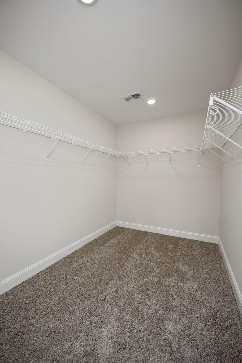 Richmond, Kentucky 40475, United States, 4 Bedrooms Bedrooms, ,4 BathroomsBathrooms,Residential,Active,127132