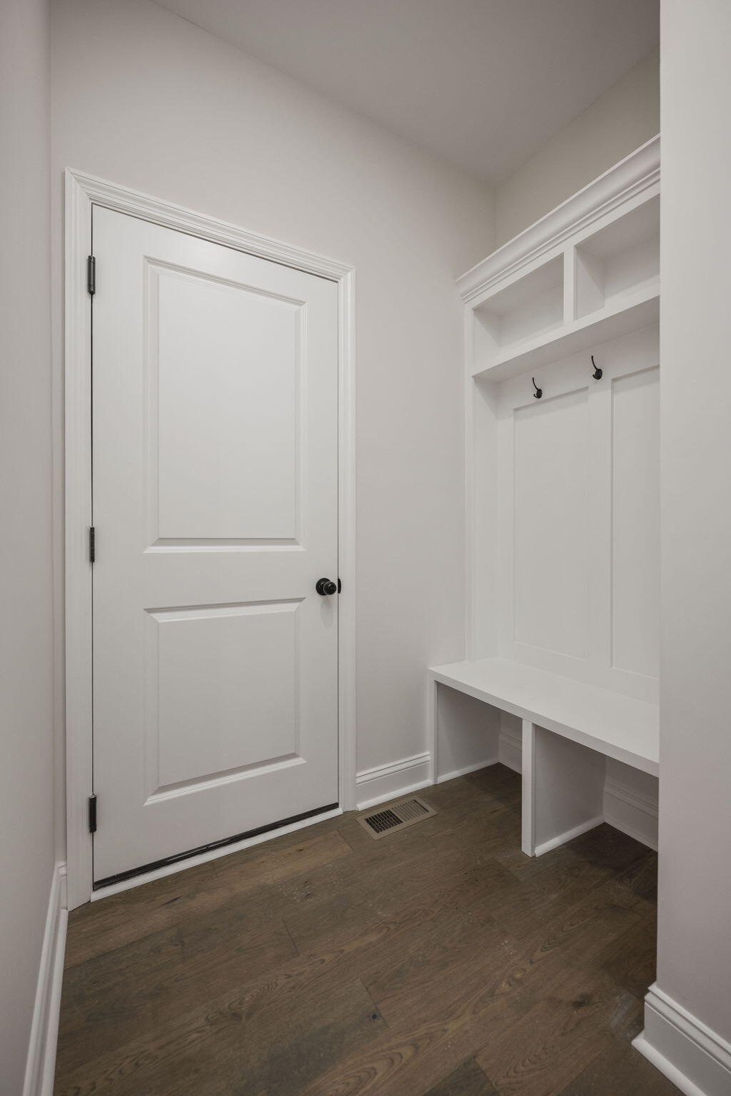 Richmond, Kentucky 40475, United States, 4 Bedrooms Bedrooms, ,4 BathroomsBathrooms,Residential,Active,127132