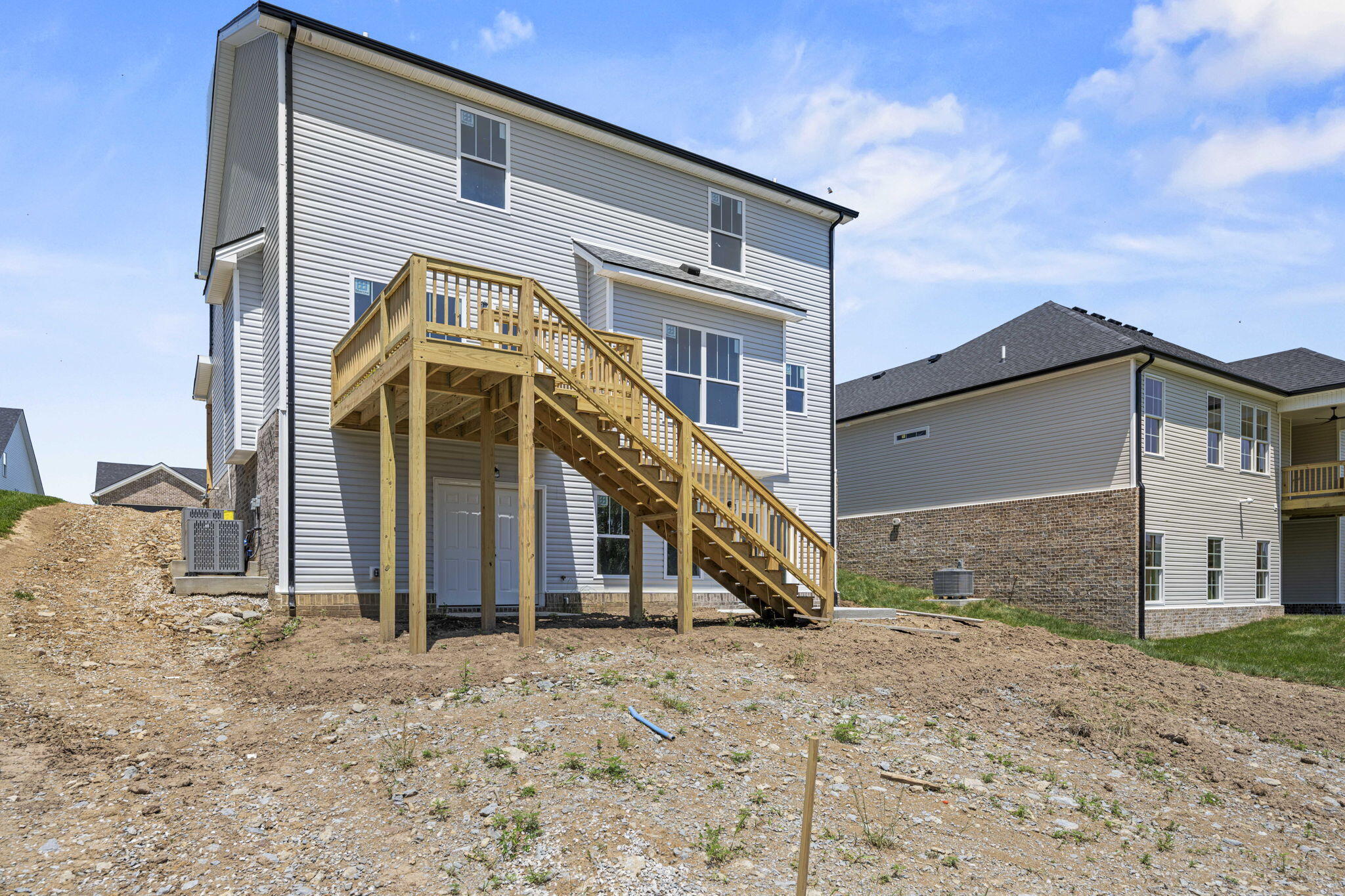 Richmond, Kentucky 40475, United States, 4 Bedrooms Bedrooms, ,4 BathroomsBathrooms,Residential,Active,127132