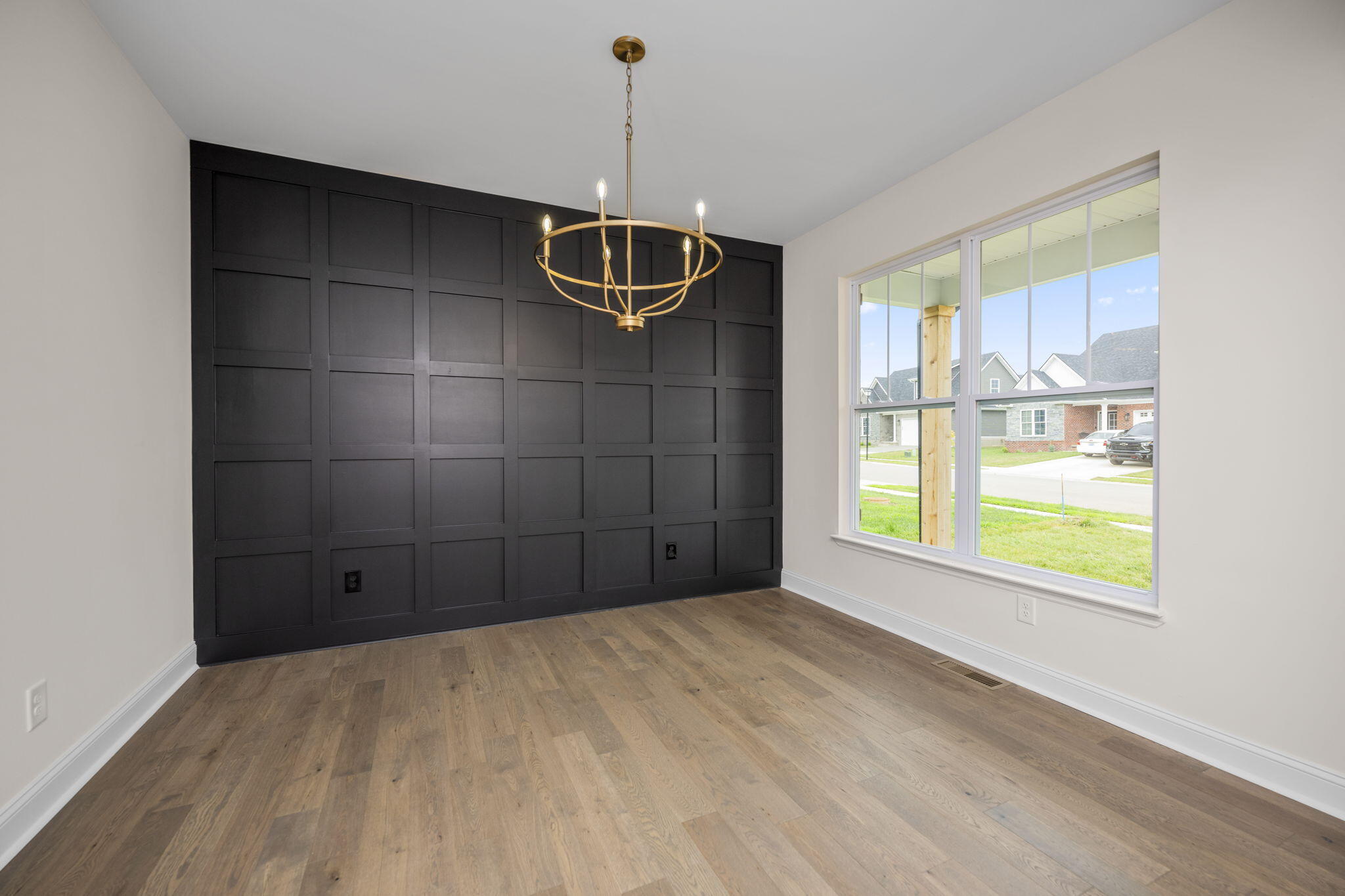 Richmond, Kentucky 40475, United States, 4 Bedrooms Bedrooms, ,4 BathroomsBathrooms,Residential,Active,127132