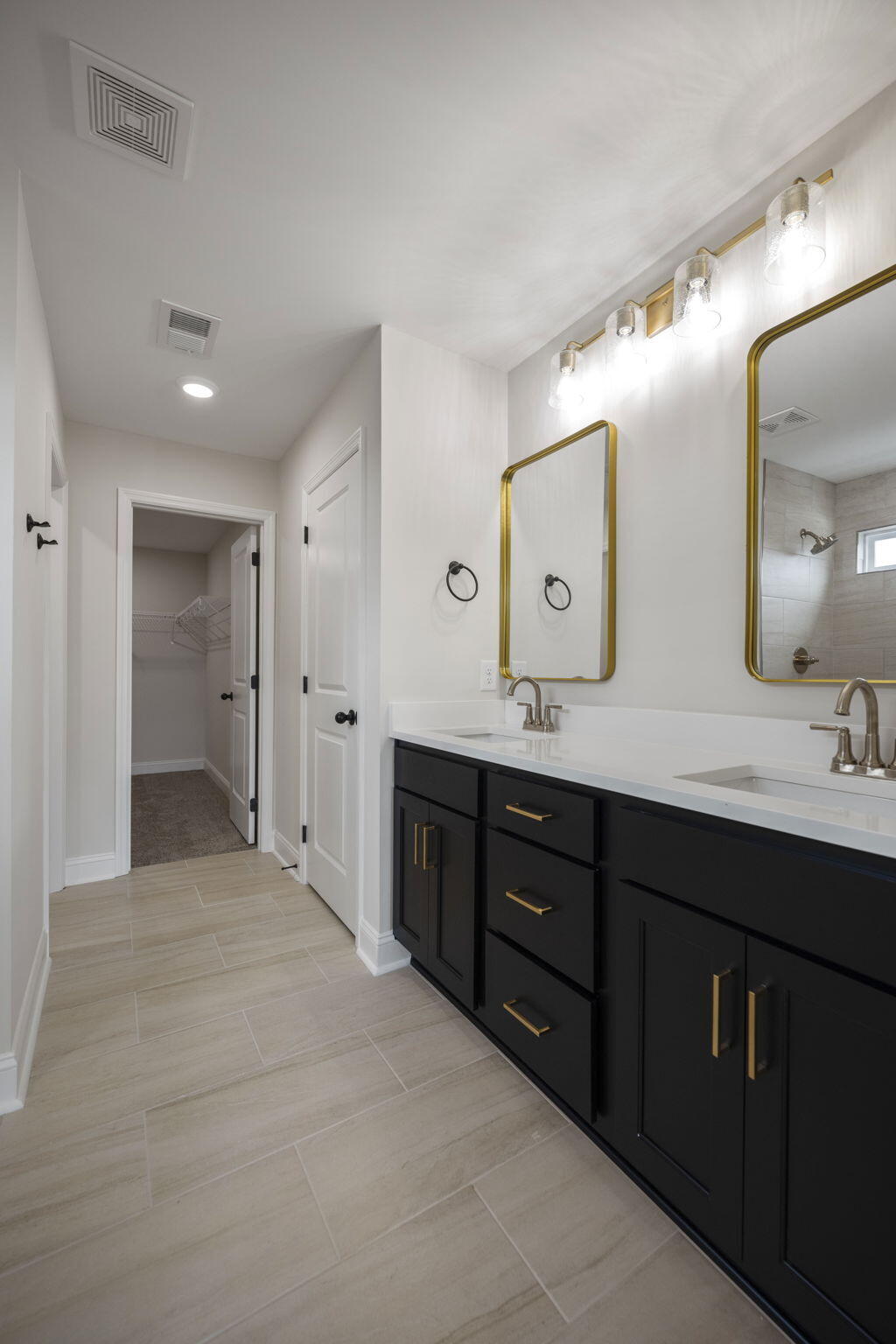 Richmond, Kentucky 40475, United States, 4 Bedrooms Bedrooms, ,4 BathroomsBathrooms,Residential,Active,127132