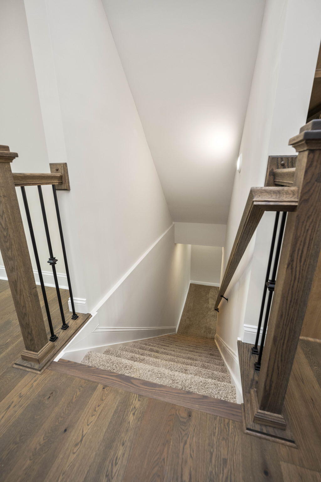 Richmond, Kentucky 40475, United States, 4 Bedrooms Bedrooms, ,4 BathroomsBathrooms,Residential,Active,127132