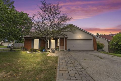 Photo of 4660 Hartland Parkway, Lexington, KY 40515 (MLS # 25017138)