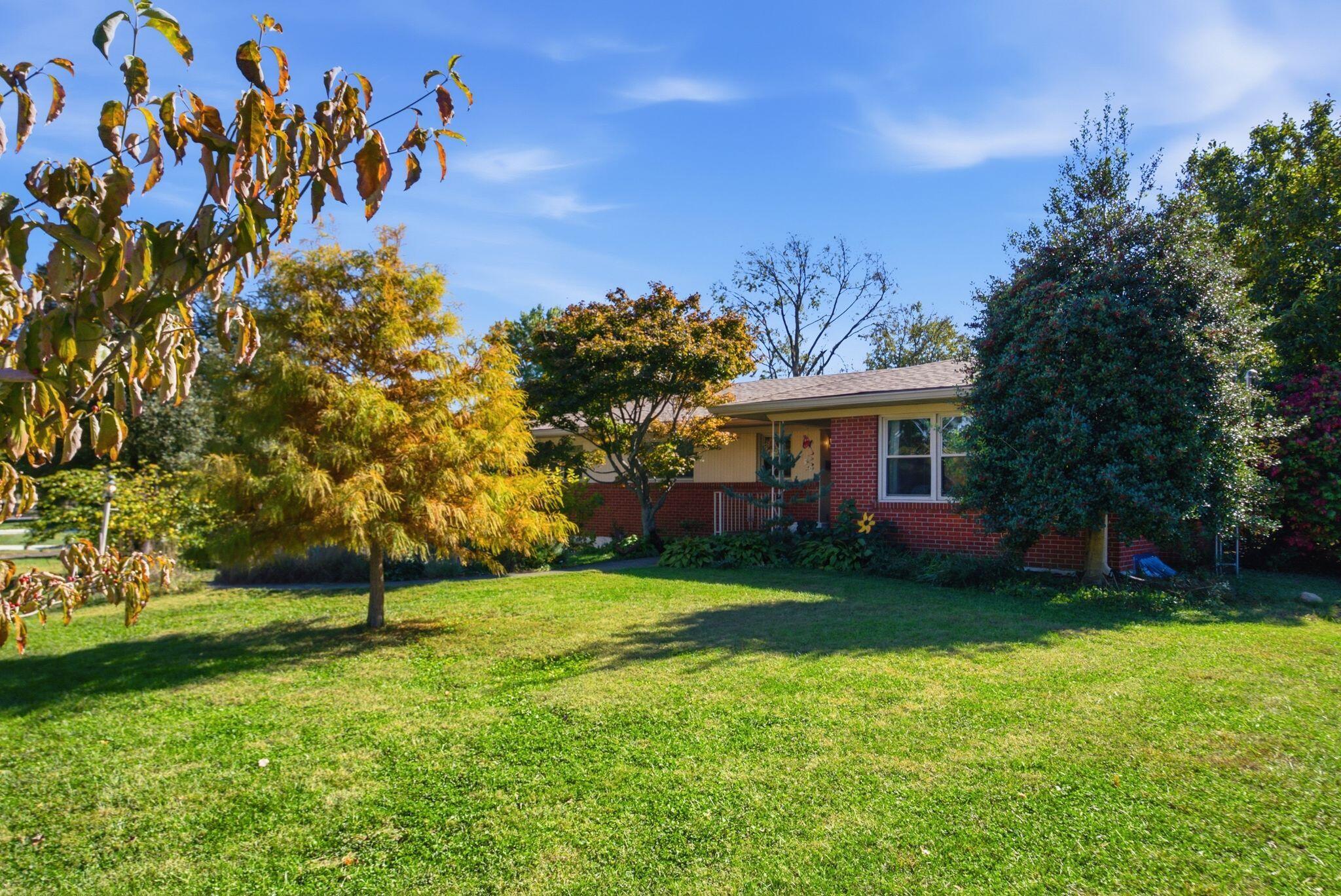 650 Hill N Dale Road