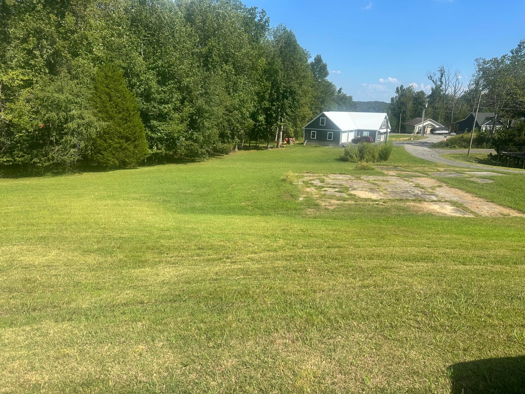 Photo of 59 Pope Dr., Murray, KY 42071 (MLS # 26025762)