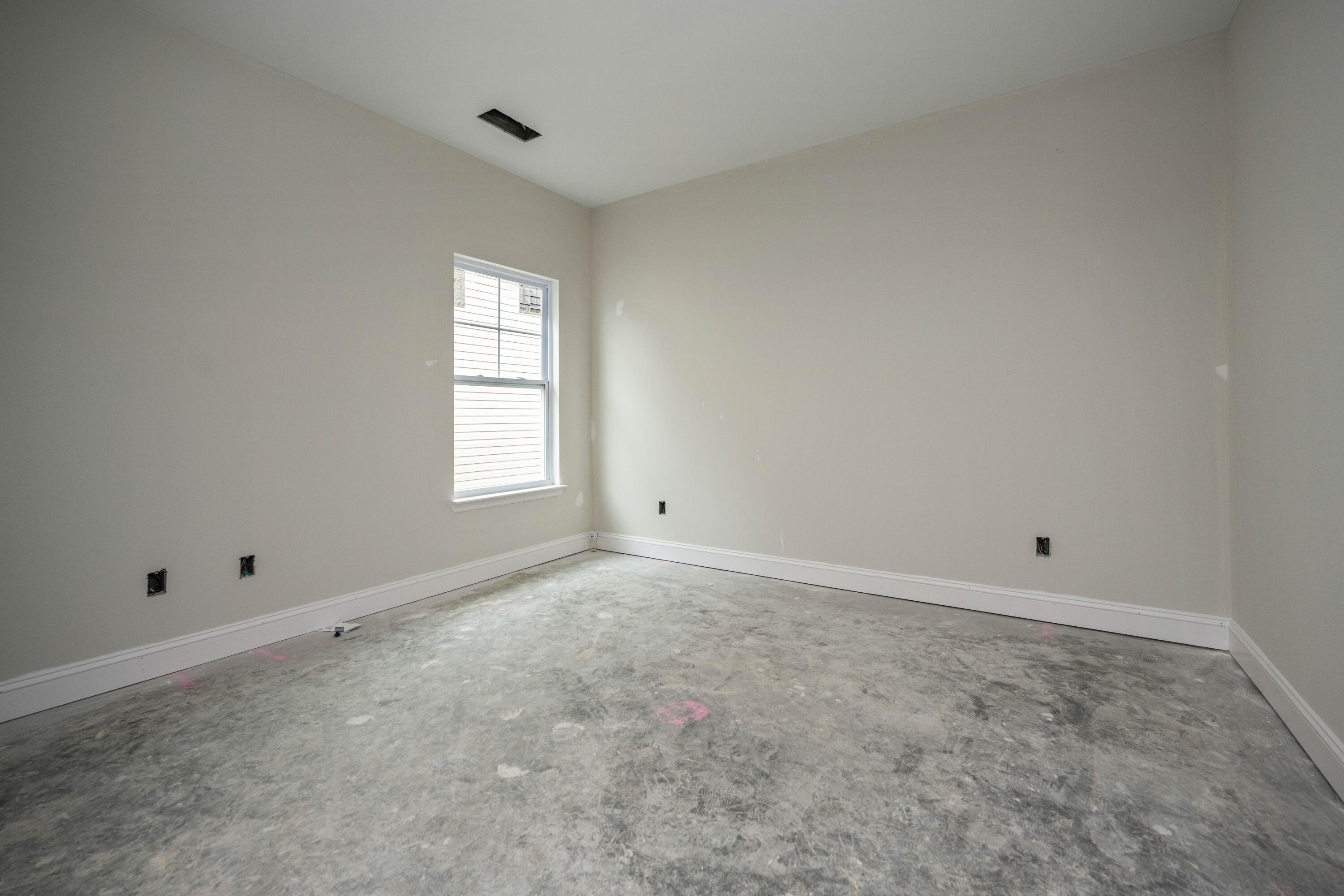 Richmond, Kentucky 40475, United States, 3 Bedrooms Bedrooms, ,2 BathroomsBathrooms,Residential,Active,51003