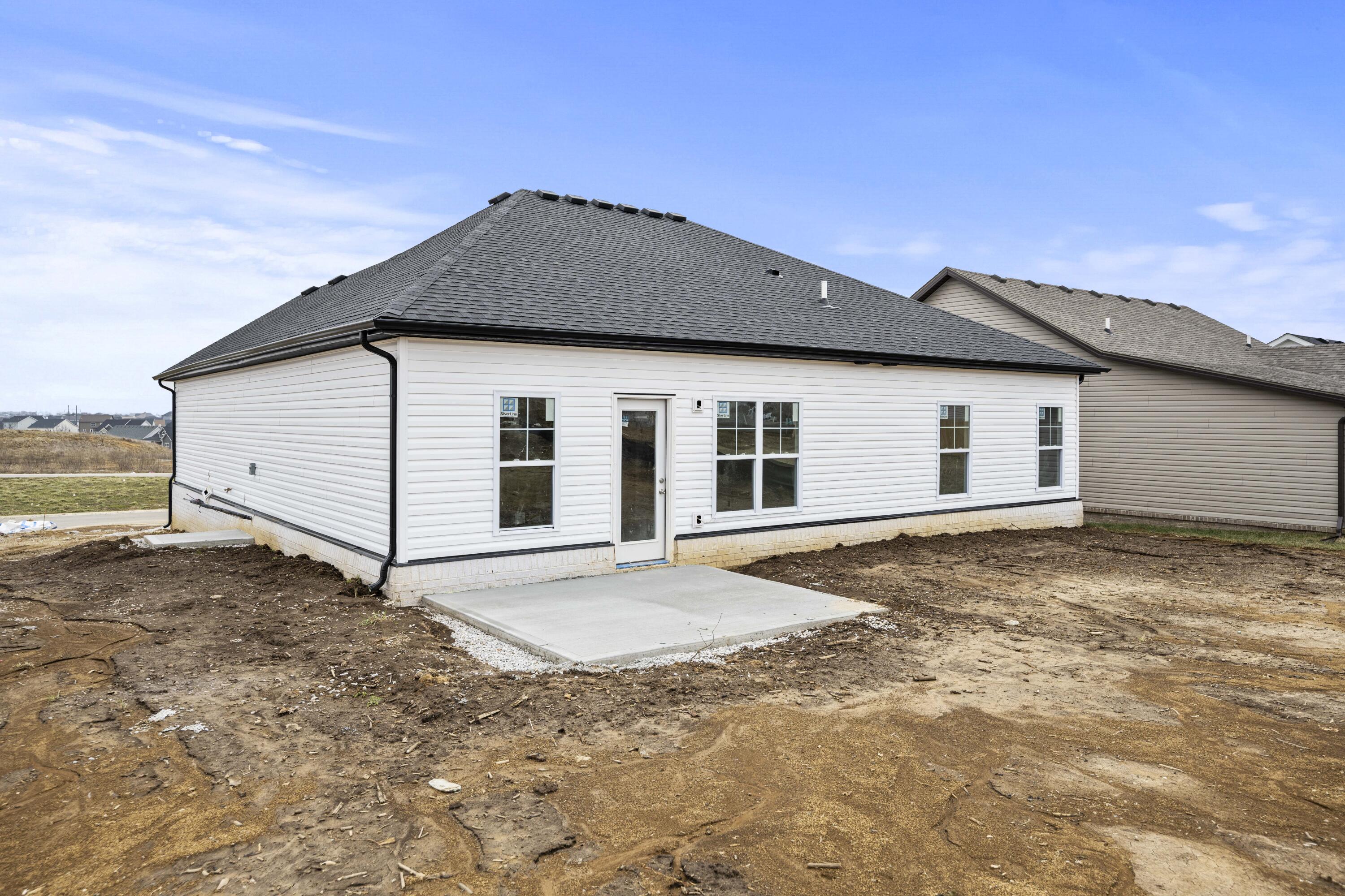 Richmond, Kentucky 40475, United States, 3 Bedrooms Bedrooms, ,2 BathroomsBathrooms,Residential,Active,51003