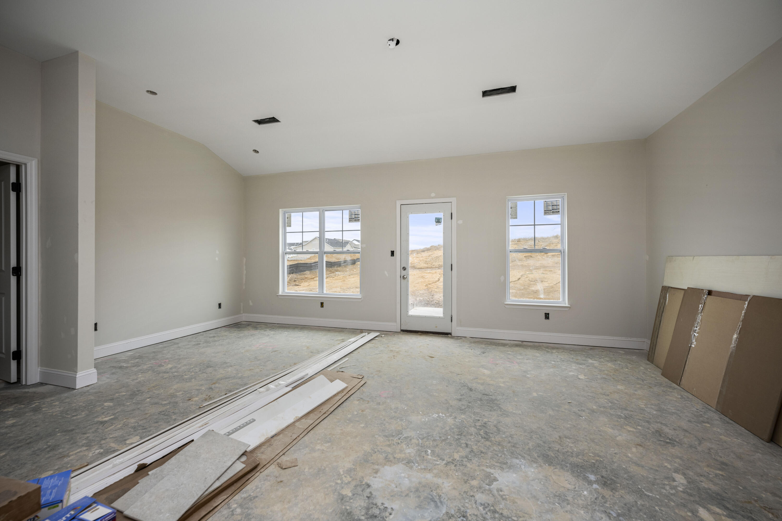 Richmond, Kentucky 40475, United States, 3 Bedrooms Bedrooms, ,2 BathroomsBathrooms,Residential,Active,51003