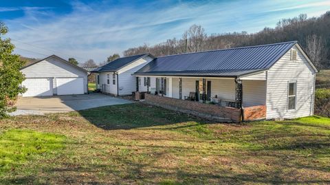 Photo of 1069 Pilot Knob Cemetery Road, Berea, KY 40403 (MLS # 25507266)