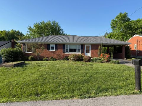 Property photo of 208 Gale Drive, Lancaster, KY 40444