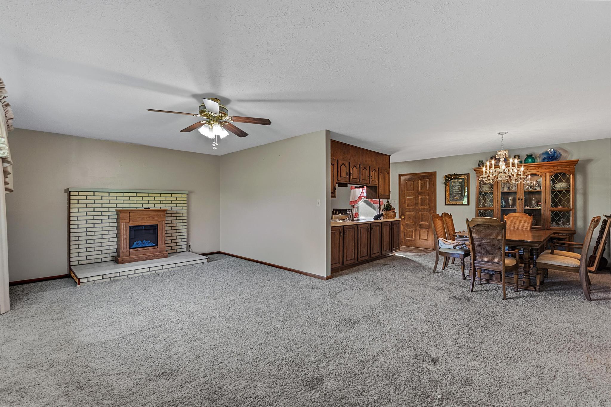 1338 Tiline Road