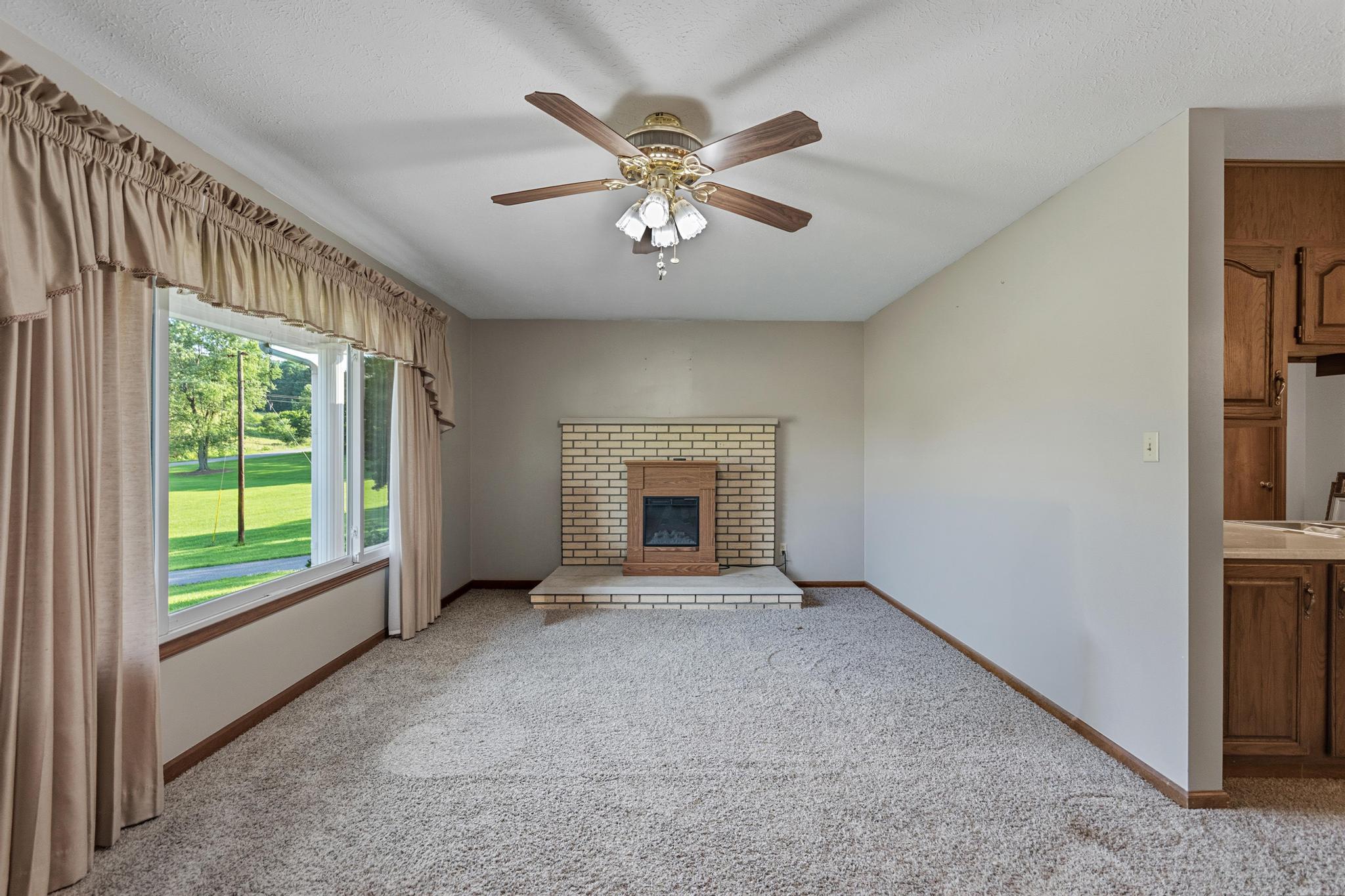 1338 Tiline Road