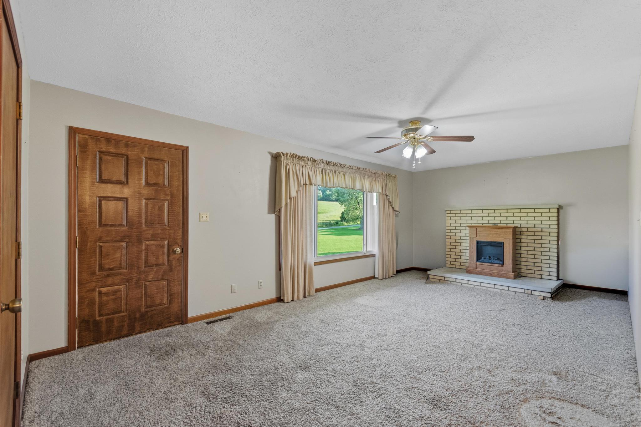 1338 Tiline Road