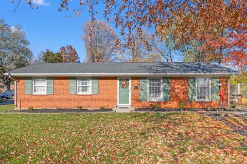 Photo of 211 Wilson Downing Road, Lexington, KY 40517 (MLS # 25506819)