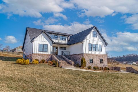 Property photo of 635 Lakeside Drive, Lancaster, KY 40444