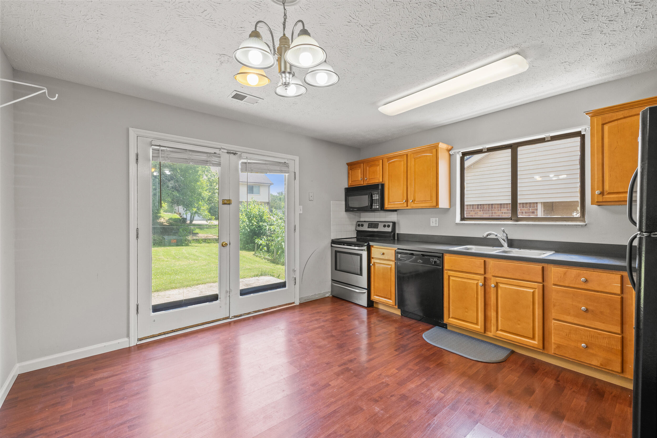 Lexington, Kentucky 40515, United States, 3 Bedrooms Bedrooms, ,2 BathroomsBathrooms,Residential,Active,158899