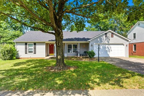 Photo of 414 Normandy Road, Versailles, KY 40383 (MLS # 25500889)