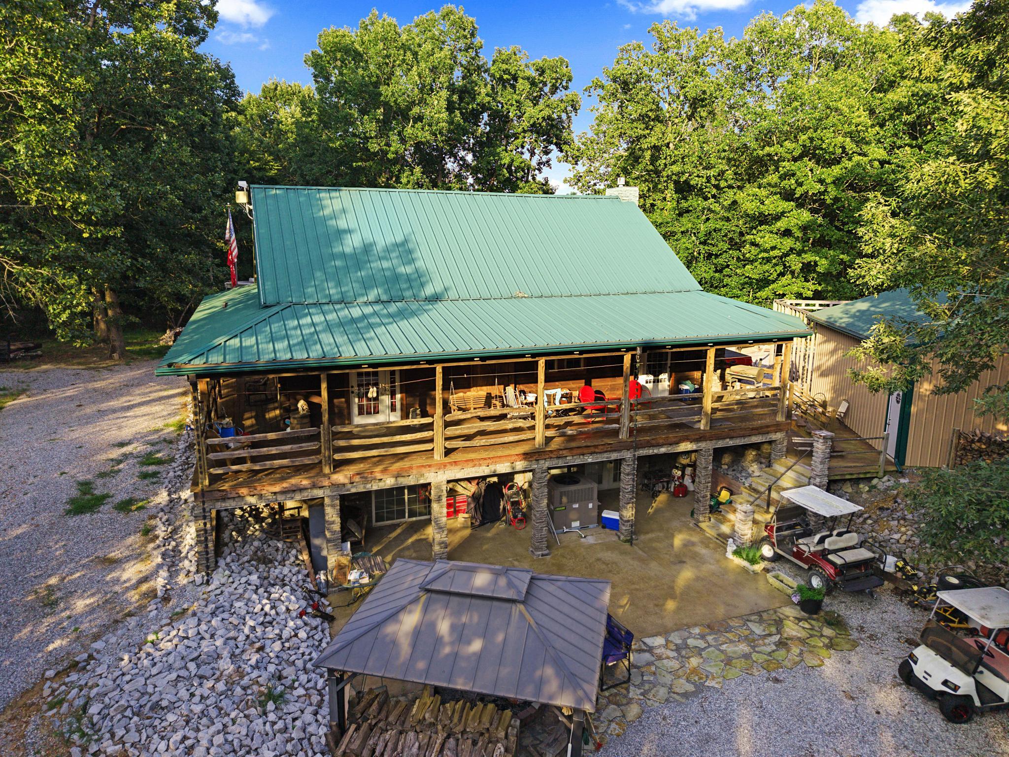 418 Dogwood Trail