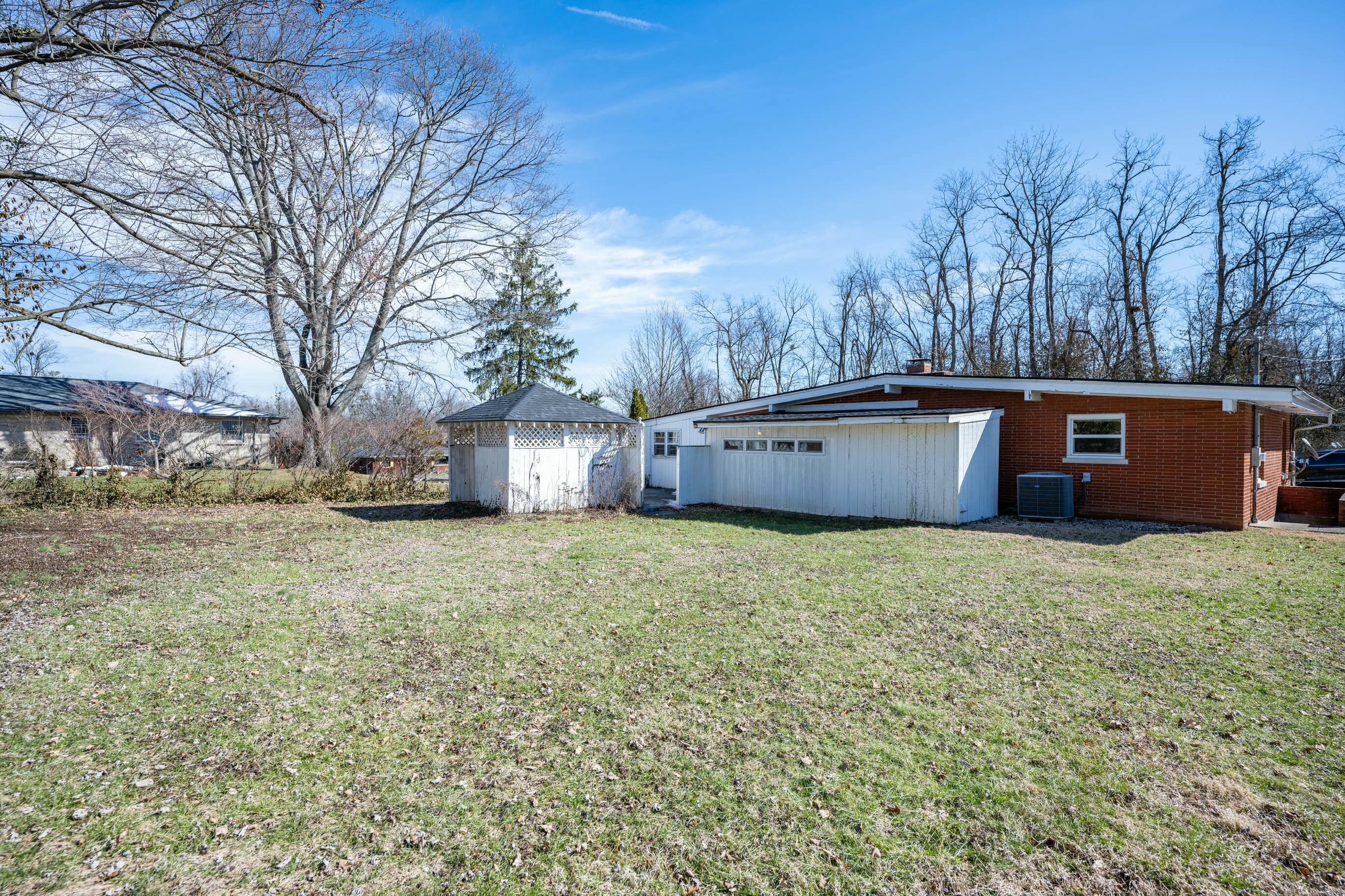 Richmond, Kentucky 40475, United States, 3 Bedrooms Bedrooms, ,2 BathroomsBathrooms,Residential,Active,901