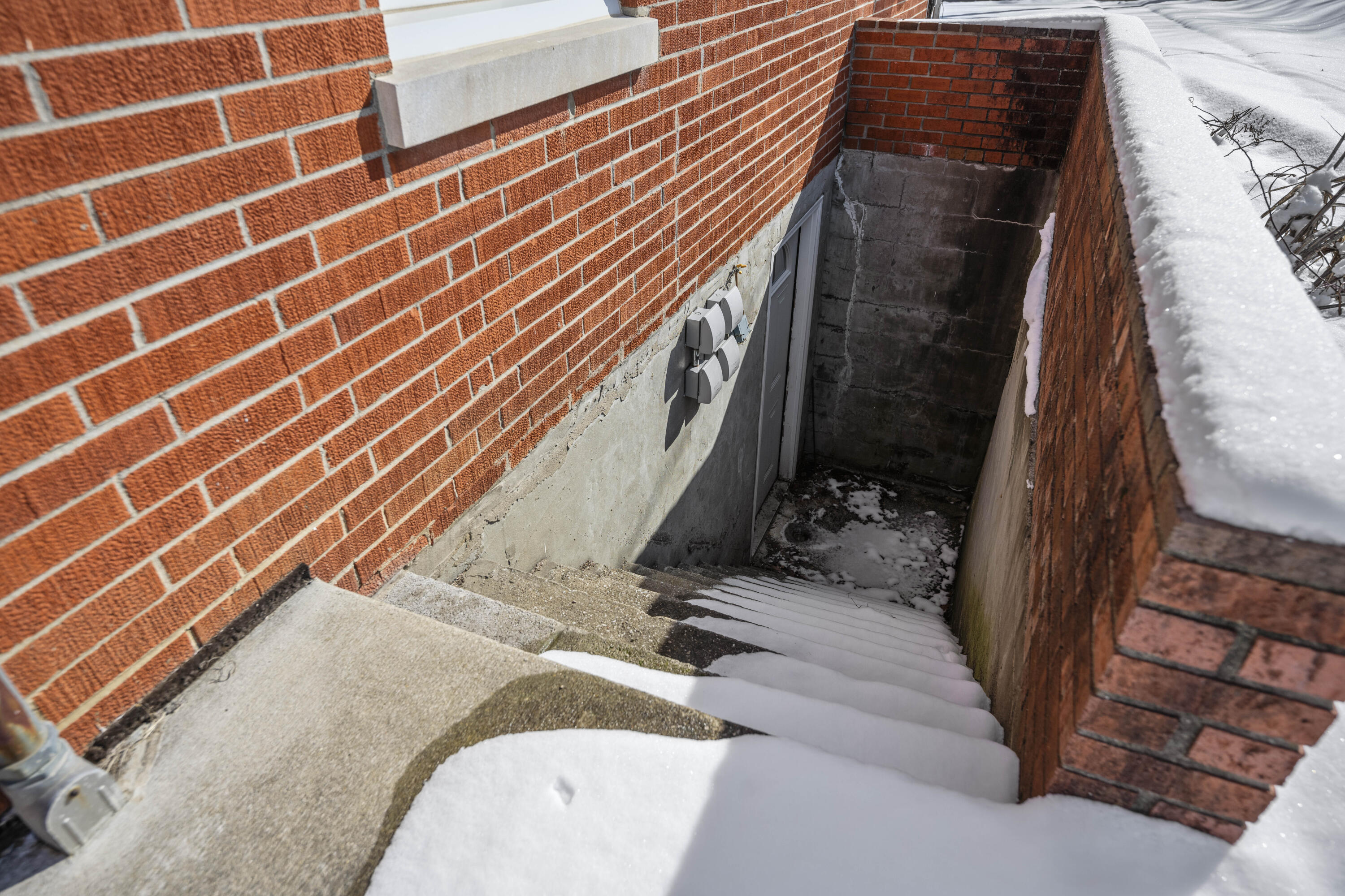 Richmond, Kentucky 40475, United States, 3 Bedrooms Bedrooms, ,2 BathroomsBathrooms,Residential,Active,901