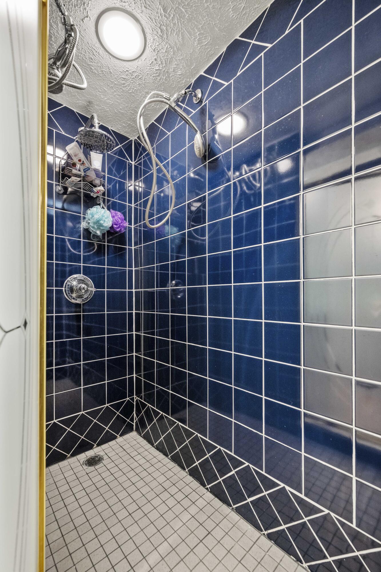 Richmond, Kentucky 40475, United States, 3 Bedrooms Bedrooms, ,2 BathroomsBathrooms,Residential,Active,901