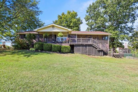 Photo of 82 Wilson Road, Keavy, KY 40737 (MLS # 25503624)
