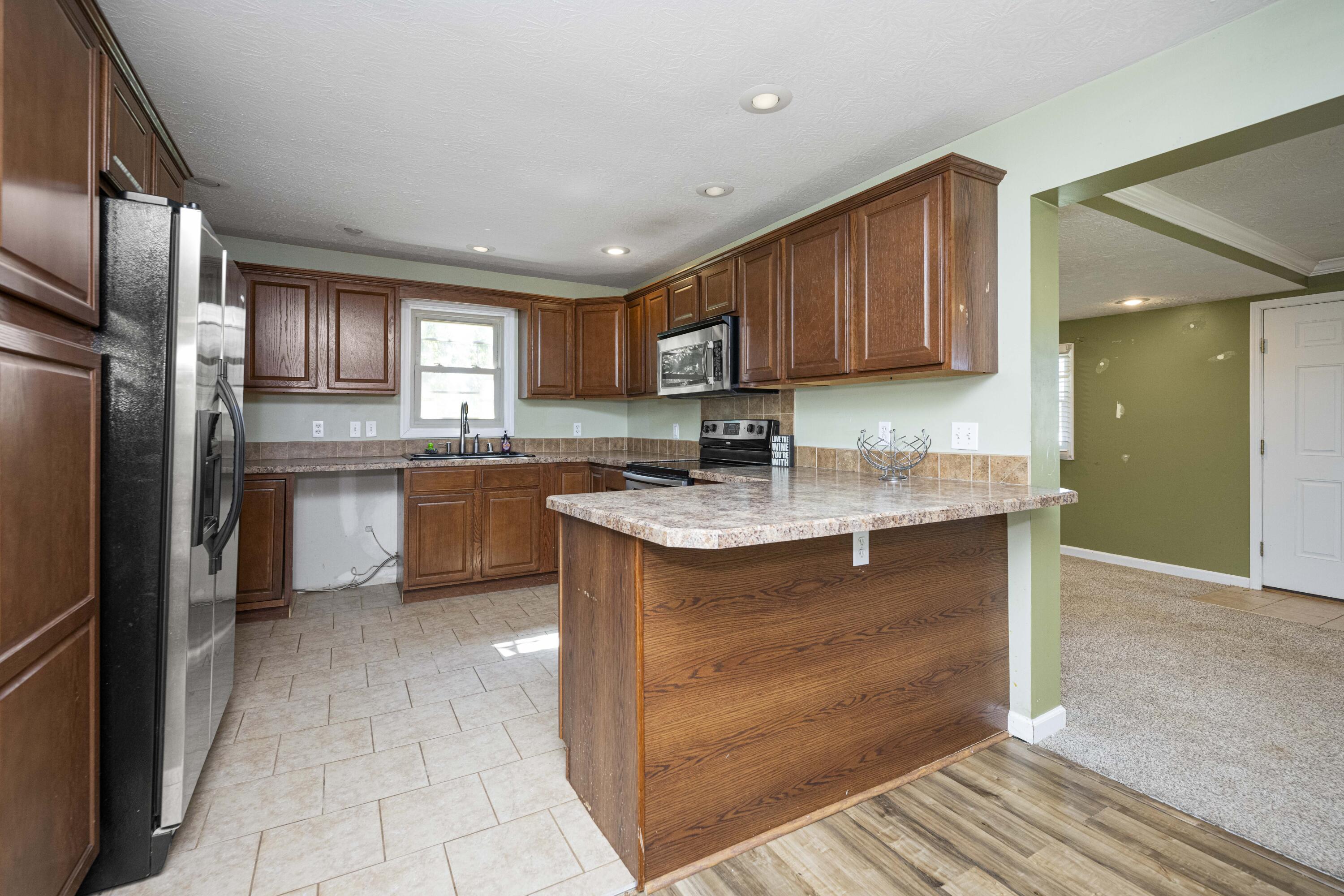 Richmond, Kentucky 40475, United States, 3 Bedrooms Bedrooms, ,1 BathroomBathrooms,Residential,Active,40623